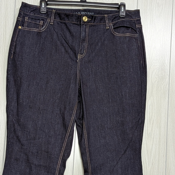 Lane Bryant Mid-Rise Boot Jeans Women's 20 Dark Wash - Picture 8 of 12